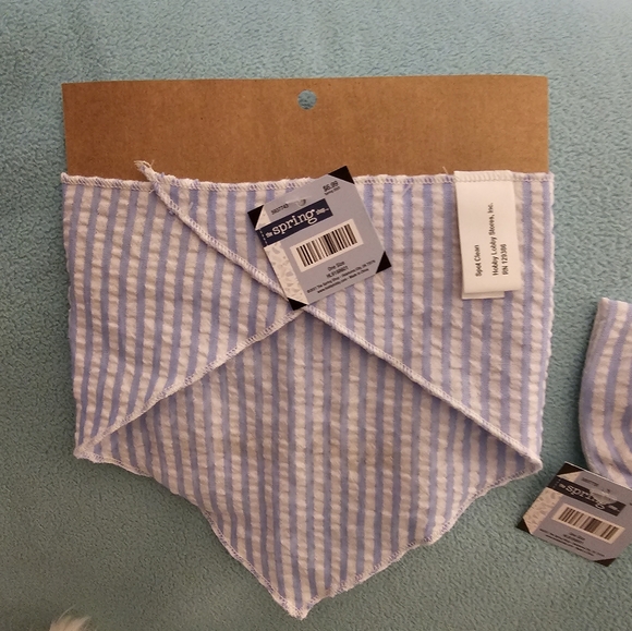 Pet bandana and bowtie - Picture 2 of 3